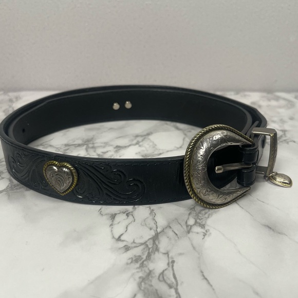 Resistol Accessories - Resistol Genuine Leather black silver heart buckle belt size large